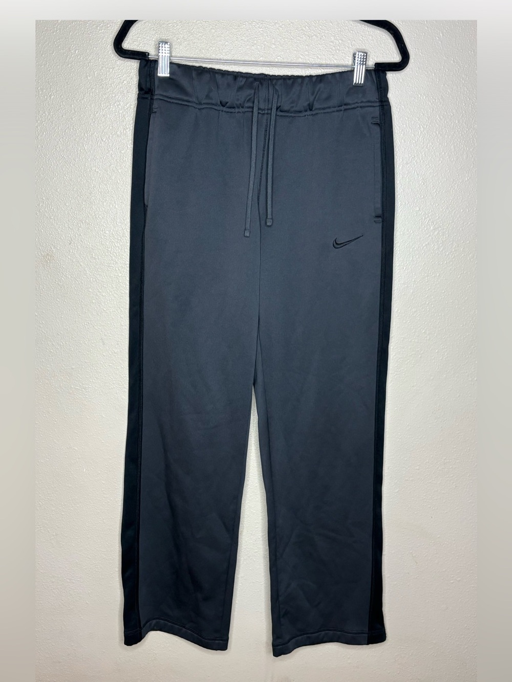 NIKE- Dri-Fit Men’s- Gray Athletic Pant- Medium - LIKE NEW